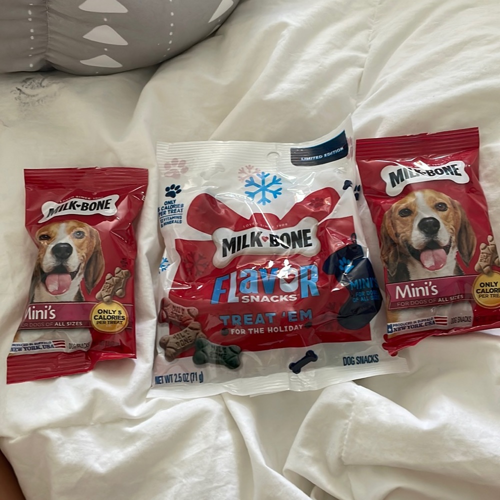 milk bone mini dog treats and flavor snacks ALL MINI NEVER OPENED